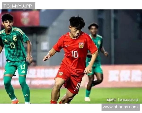 以色列U16足球队与爱尔兰U16足球队激战正酣精彩对决引人关注